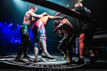海野の怪我は凱旋帰国への布石か プロレス生活