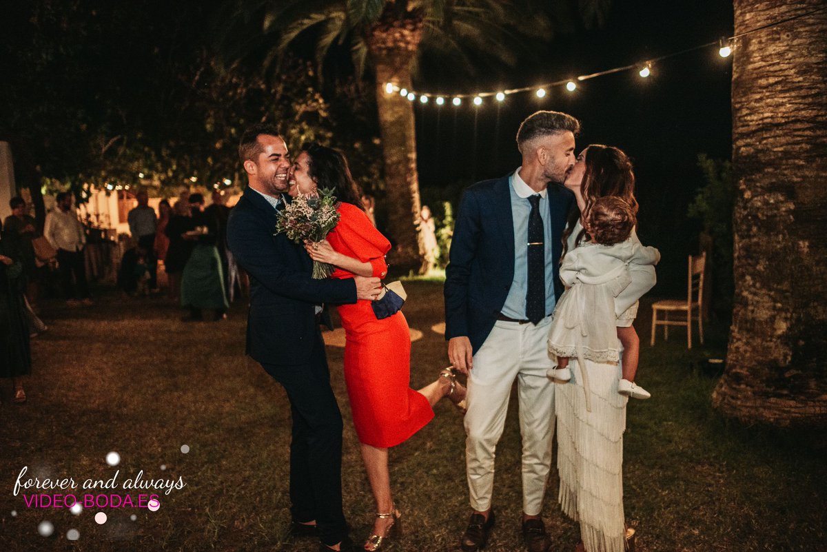 video_boda's tweet photo. LINK EN LA BIO!
Boda en La barraca valenciana, intima , familiar y llena de amor.

#weddingphotography #weddingphotographer #bodaintima #bodabarraca #barraca #bodaalbufera #albufera #bodavalencia #valencia https://t.co/3t8agpYN3l