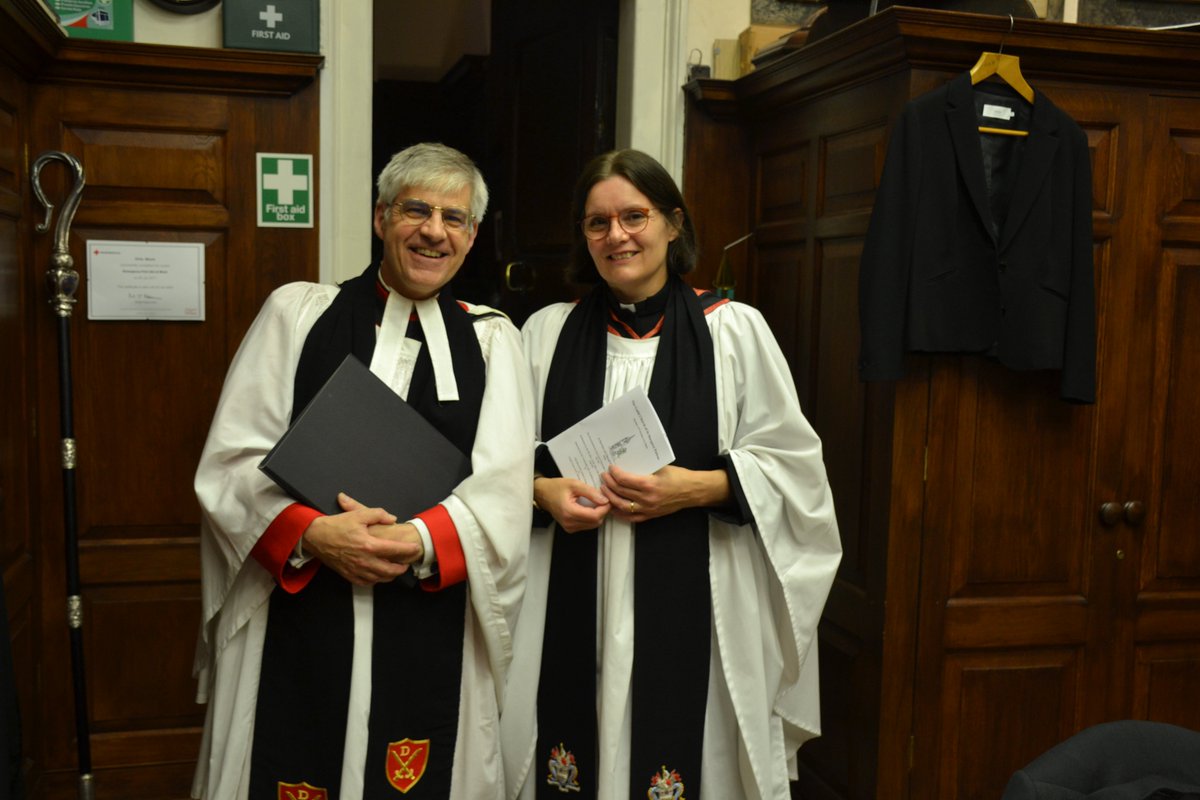 Katherine Hedderly (@khedderly) on Twitter photo A great evening for our neighbouring churches here in the deanery <a href="/AllHallowsTower/">All Hallows by the Tower</a> <a href="/MargaretPattens/">St Margaret Pattens</a> <a href="/maryathill/">St Mary-at-Hill Church</a> <a href="/StOlaveHartSt/">St Olave Hart Street</a> #SquareMileChurches #eastcheap A great evening for our neighbouring churches here in the deanery <a href="/AllHallowsTower/">All Hallows by the Tower</a> <a href="/MargaretPattens/">St Margaret Pattens</a> <a href="/maryathill/">St Mary-at-Hill Church</a> <a href="/StOlaveHartSt/">St Olave Hart Street</a> #SquareMileChurches #eastcheap