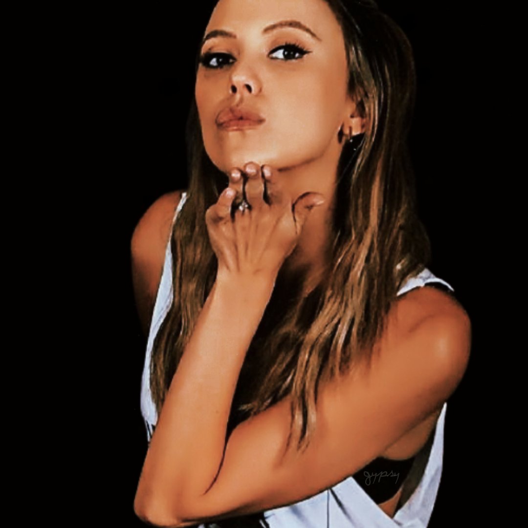 BlackMagicFreya's tweet image. 