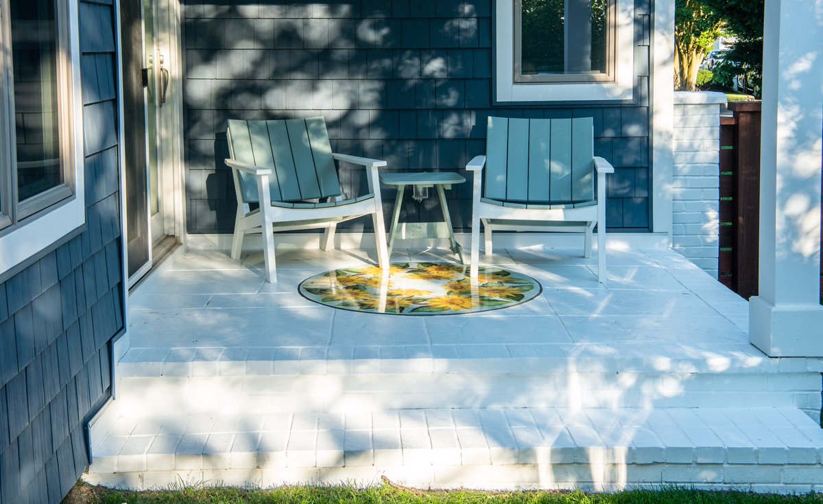CLWlandscape's tweet photo. Landscaping can make all the difference! Check out the before pictures 🌾 https://t.co/423PNvWY0F