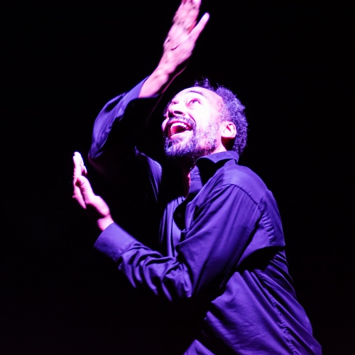 TheatreNewsWeb's tweet image. Theatre-News.com Young Vic Associate Company Crying in the Wilderness Productions present Conundrum - #youngvictheatre @youngvictheatre #YV2020 #YoungVic dlvr.it/S9MwK8