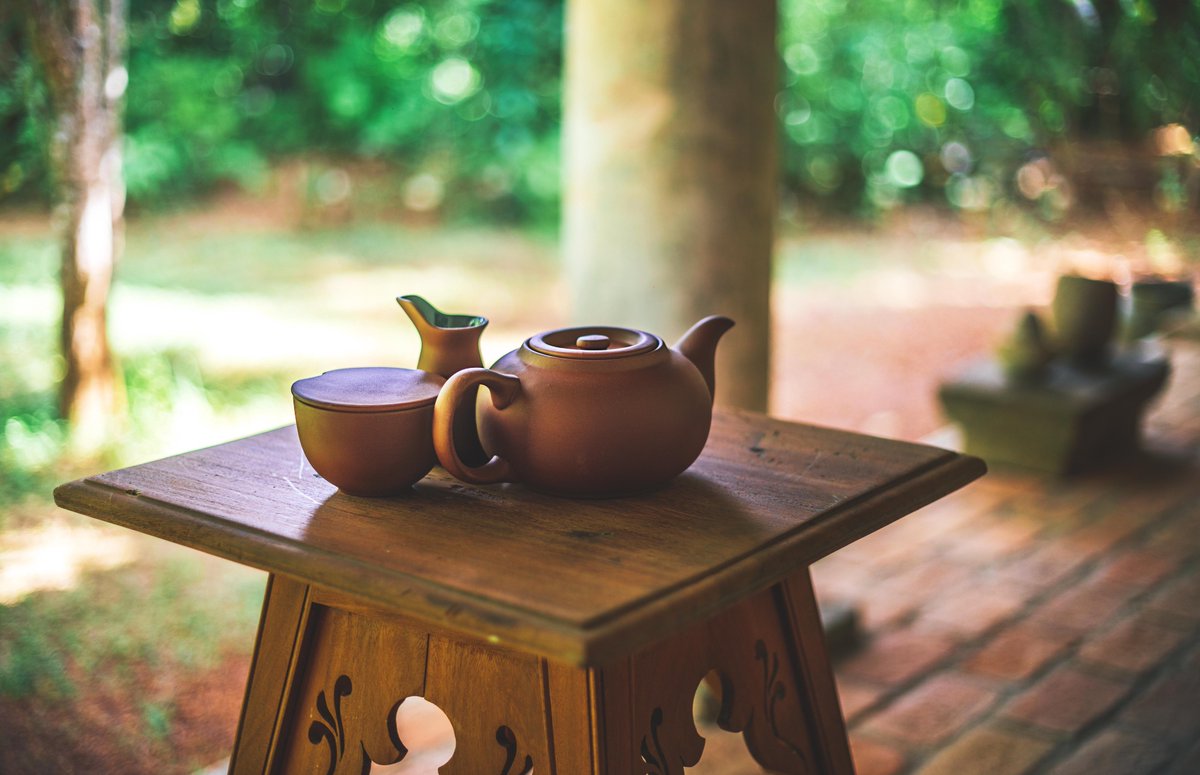S_MorningLight's tweet photo. TO A TEA
Clay #tea set. #Kosgoda, #SriLanka. Dec 2019.
#productphotography #travelphotography #anytimeisteatime #beautifulproperties #destination_SriLanka #leisure #luxury #simplicity #soSriLanka #teacountry #travelSriLanka #visitSriLanka #CanonSriLanka https://t.co/23BAaRuz1R