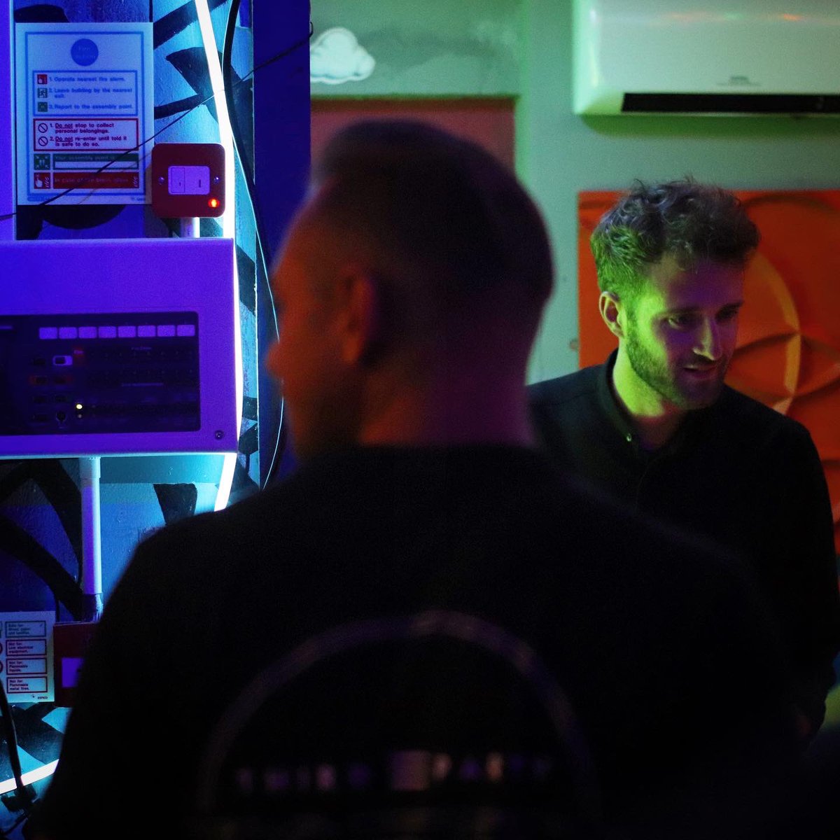 The Pre-Party was really cool at <a href="/tankroompool/">Tankroomliverpool</a>! Thanks so much <a href="/TheEVENT_UK/">The EVENT®</a> for having me! ✨
<a href="/lewis_parts/">Lewis Partington</a> <a href="/JournoJake/">Journo Jake</a> <a href="/releasefamily/">Release Family</a> 
📸: @focusingtoinfinity