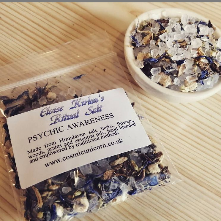 CosmicUnicorn1's tweet photo. Psychic Awareness Ritual Salt.
Use this to help enhance your psychic awareness and abilities.
Instructions included.
£2.10 for 10g or go big at £4.95 for 50g.
https://t.co/06AScTKqDF
#witchessalt #ritualsalt #eloisekirlan #spellcasting #psychic #psychicpowers #psychicdevelopment https://t.co/KyUJBzGxDx
