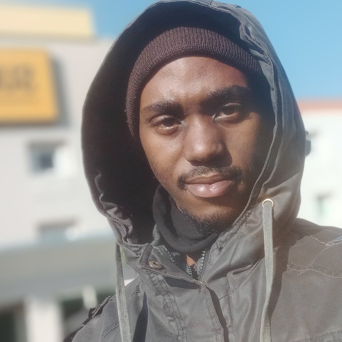 KabeloLetsoge's tweet photo. #NewProfilePic https://t.co/pt1uagYqUC