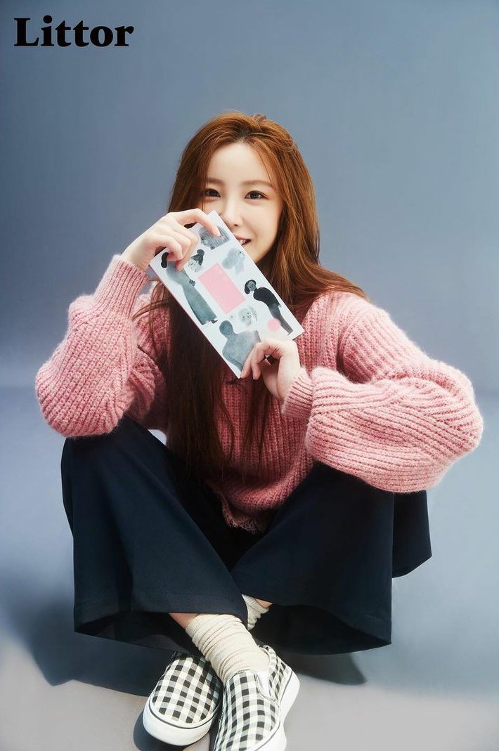 _Kazutimes_MM's tweet photo. 전효성 배우의 러블리함과 지성미가 돋보이는
릿터 화보 공개😘 🤗
俳優チョン·ヒョソンの愛らしさと
知性が引き立つ…
Littorのグラビア公開😘 🤗
© : @iokcompany
#Littor #릿터 #화보
#IOK_COMPANY #아이오케이컴퍼니
🤩🤩🤩🤩🤩🤩
#전효성 https://t.co/Gk4w9WTiLu