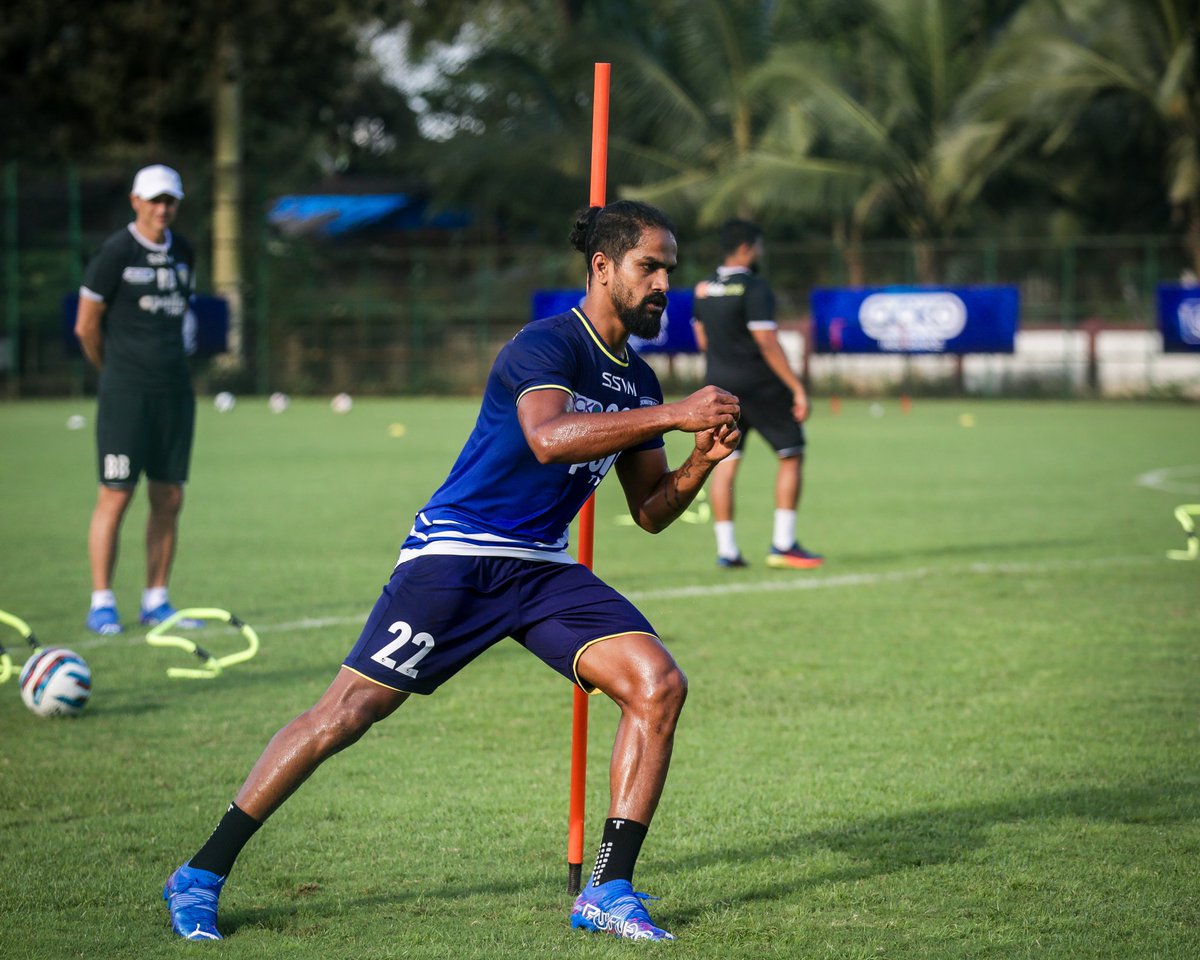 Joby_JR22's tweet photo. Tell the story of the mountain you climbed,your words could be a page in someone else's survival guide.
        -Morgan Harper Nichols
@ChennaiyinFC https://t.co/Nkiy2YLou0