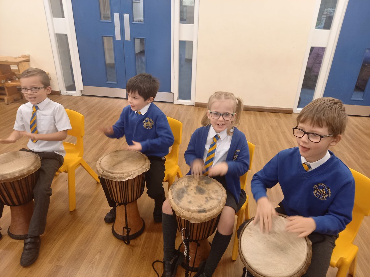 JamesBrindleyPS's tweet photo. Year 2 have certainly woken everybody in school up this morning with their early morning djembe drumming #drumroots #africandrummimg #whatawaytostarttheday https://t.co/dZYnJgM4cF