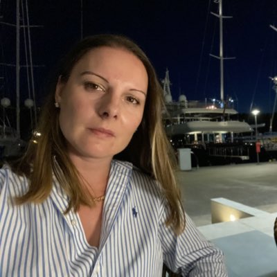KingaHorvath1's tweet photo. #NewProfilePic https://t.co/TZQSotEucW