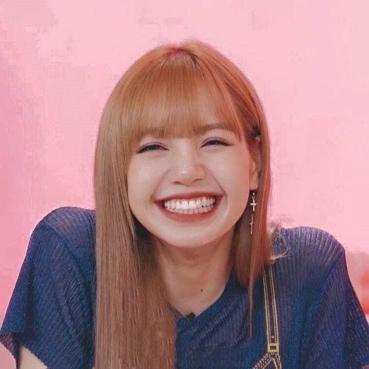 Zui zẻ hỏng quạo nha mn :))
YG TREAT LISA EQUALLY
#BeFairToLISA
#YGTalkToUs