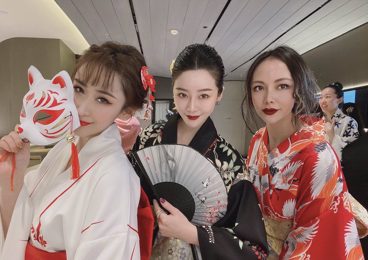 wennie151's tweet photo. Today is a day to wear kimono.😉 https://t.co/56eVMpkWG6
