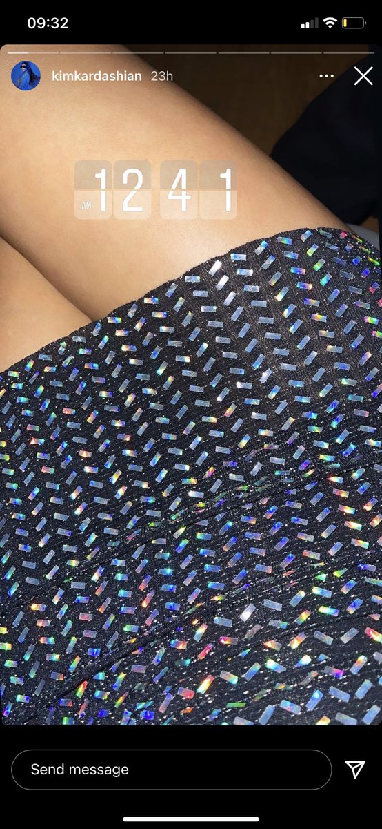 anupatz's tweet photo. If @nailogical ever decided to wear a dress it would a 100% be this one. 😂 https://t.co/ulgDksEjRS