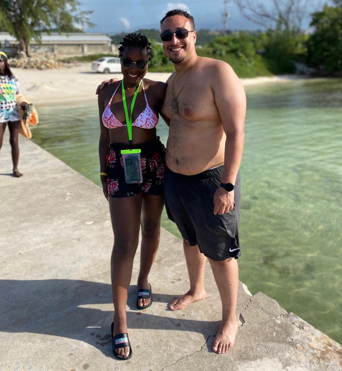 Shoutout to <a href="/rachael/">Rachael Depp </a>.jay20 who is rocking her Waymaker Apparel Slides, looking hella cute with @emanski645! 
🔥🔥🤩
#waymakerapparel #walkthewaymakerapparelway