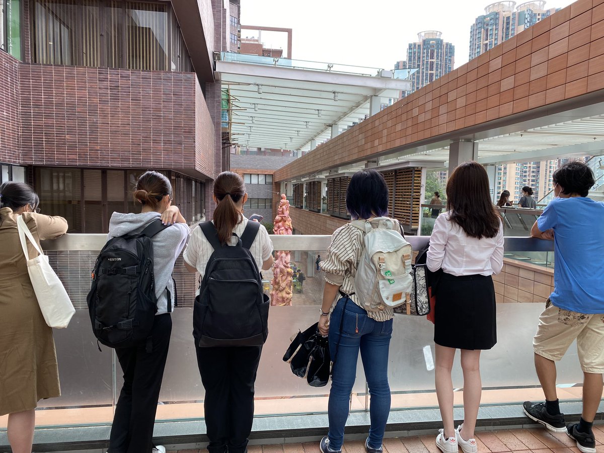 keithrichburg's tweet image. HKU’s decision to remove the Pillar of Shame has predictably attracted more attention to the iconic sculpture. Students and tourists are snapping photos of it before it is hauled away or destroyed.