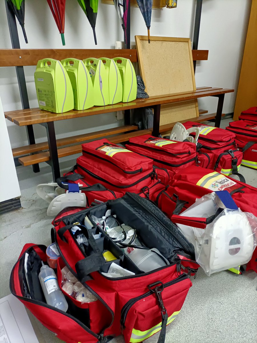 <a href="/TASSICA_/">TASSICA</a> formando y equipando a médicos y enfermeras del #MUMMI Máster Universitario de Medicina de Urgencias en Montaña y Medios Inhóspitos de @SaludUCJC colabora desde hace años con <a href="/RSEAPenalara/">RSEA Peñalara</a> en <a href="/GTPenalara/">GranTrail Peñalara🗻</a> dando cobertura sanitaria de alta calidad al #Rescate #gtp2021