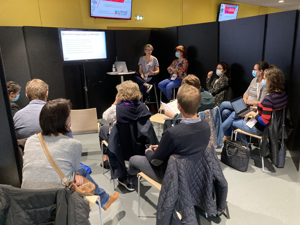 Lancement de l’université des développeurs économiques du #CentreValdeLoire à #Blois par <a href="/fbonneau/">François Bonneau</a>, pdt de <a href="/RCValdeLoire/">Région Centre-Val de Loire</a> &amp; <a href="/Devup_/">Dev'up</a> 150 personnes participent à cette journée spéciale pour mieux comprendre &amp; aider les entreprises/territoires à saisir des opportunités post-crise.