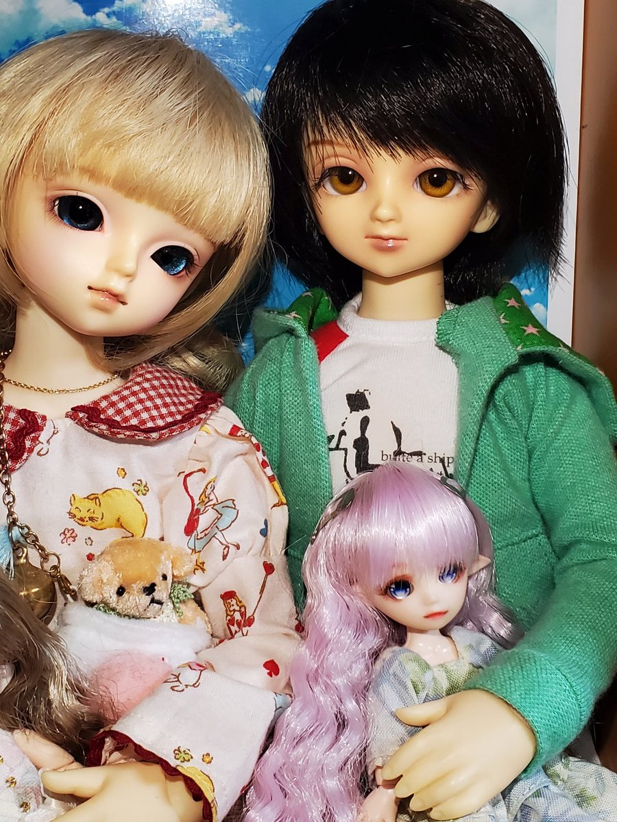 sunshine2_amber's tweet photo. いつもうずらと一緒にいるミュウタイプの子。

男の子？女の子？
それは、・・・秘密！ https://t.co/5SL0royDdc