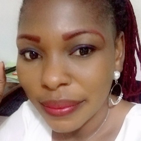 josianeyapi83's tweet photo. #NouvellePhotoDeProfil https://t.co/lCi0xmxvpQ