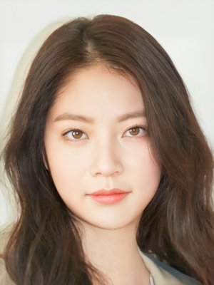 SnsdRv21's tweet photo. Unpopular opinion but the first time I saw NAVIS/Naevis, Twice Jeongyeon's sister, Gong Seungyeon came to mind. Don't they look alike? maybe not all their features but like the face as a whole or the feels idk Lol or is it just me?🤔👀
#NAVIS #aespa #GongSeungyeon #naevis https://t.co/PWqOokERn6