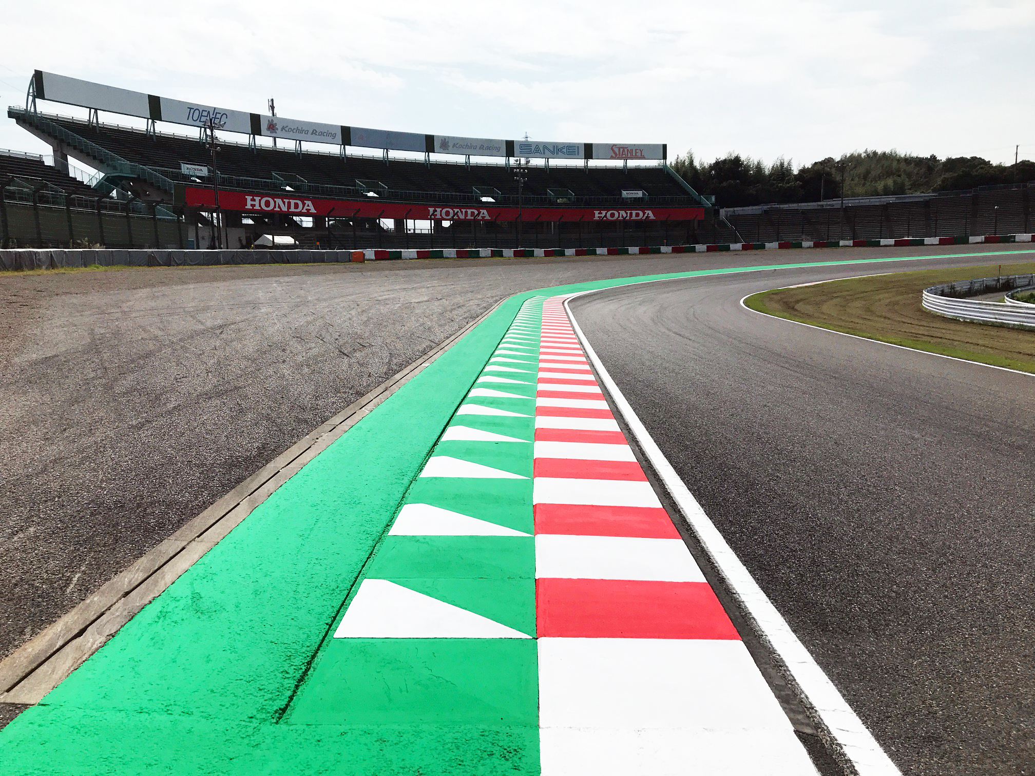鈴鹿サーキット Suzuka Circuit على X: 鈴鹿サーキット Suzuka Circuit على X: