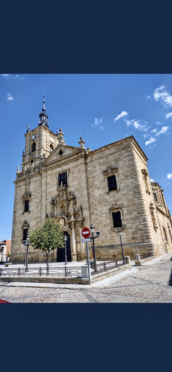 Feliz día a tod@s🇪🇸y a las Pilares especialmente.
#orgaz#mipueblo#toledo#pueblosconencanto