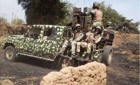 SaharaReporters's tweet photo. Three Dead As Nigerian Soldiers Shoot At Sight In Imo Community | Sahara Reporters https://t.co/yqq1XC1U0r https://t.co/rjqe8dS8zV
