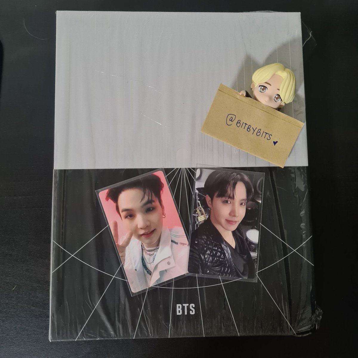 aegyoonmin's tweet photo. [wts/lfb/ic | PH]
Map Of The Soul ON:E Concept Book Special Set
- onhand; unsealed
- complete inclusions; 2nd press (no poster set)
- Yoongi Clue pc &amp; Hobi Route pc
- no holo pc
- 9/10 condition (outbox &amp; pb; lower right corner)

Php 3.2k + lsf
✉ dm me if you're interested. ty! https://t.co/UCVY4z9gWt