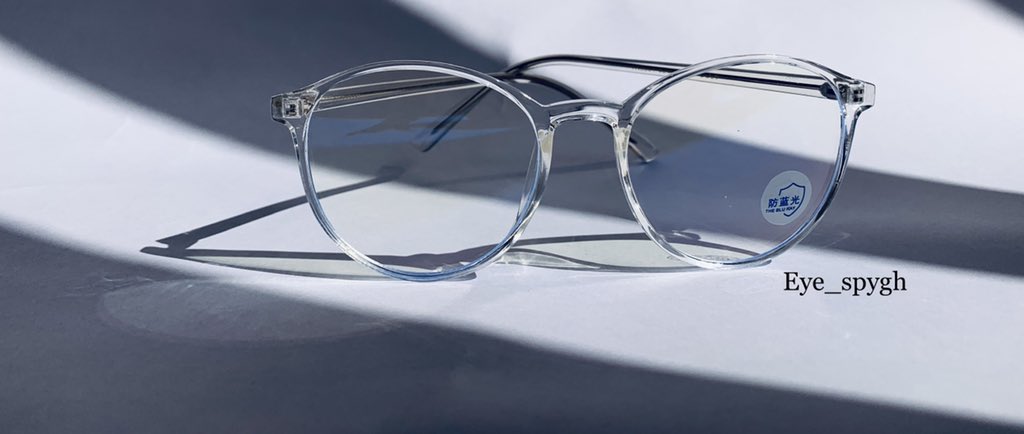 EYE_SPYgh's tweet photo. I sell affordable frames and sunglasses
 Prices range from ¢45-¢65
Comes in a free pouch 
Hard case &amp; cleaner:¢20 https://t.co/XqAQcGpNfY