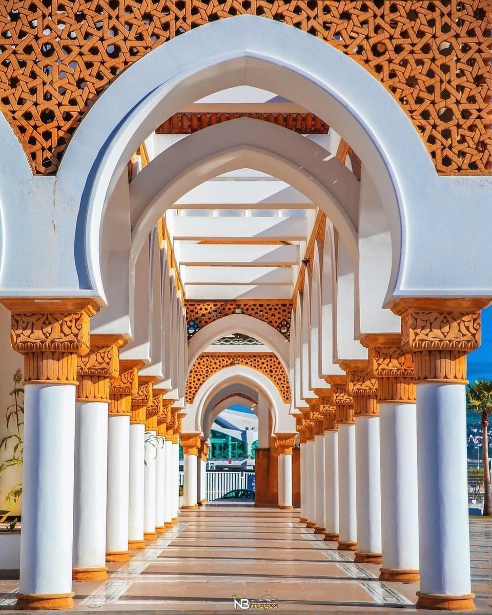 Blessing your feed with a little #Tangier magic. 🧡✨
📷 by @naoufalbouchmal (Instagram account) #visitmorocco #morocco