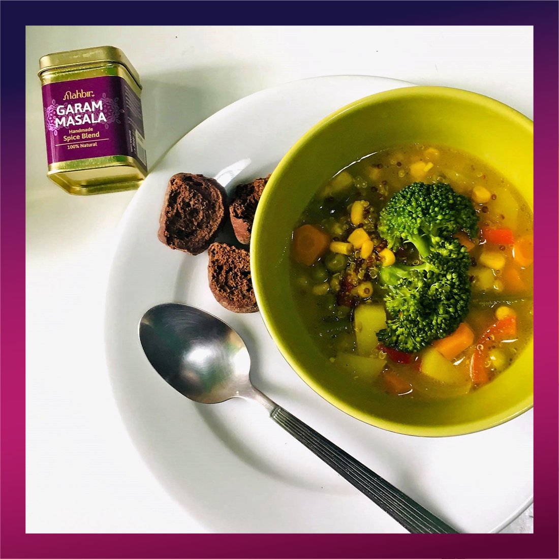 Slurp slurp... it's officially soup season! 🥣
Transform seasonal vegetables into a bowl of adventure with our handmade spice blends.
We're feeling the ♥️ with Christina's Minestrone Soup featuring our Garam Masala.
📸 krisvoyage

#Soup #Spices #Homemade #Autumn #fall2021