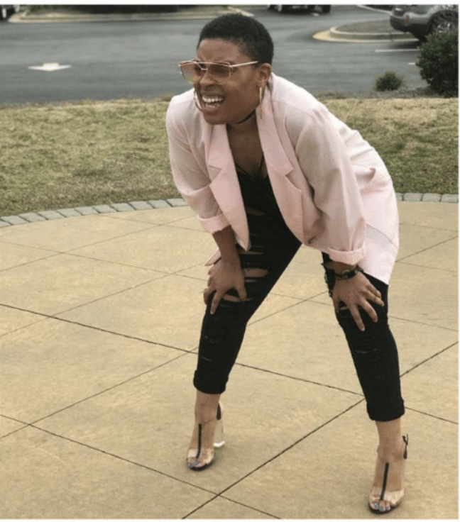 connectilib's tweet image. Aujourd'hui c'est la #journeemondialedelavue ! 
Like si tu te reconnais dans l'une des images quand il s'agit de lire la moindre chose 😭🤓