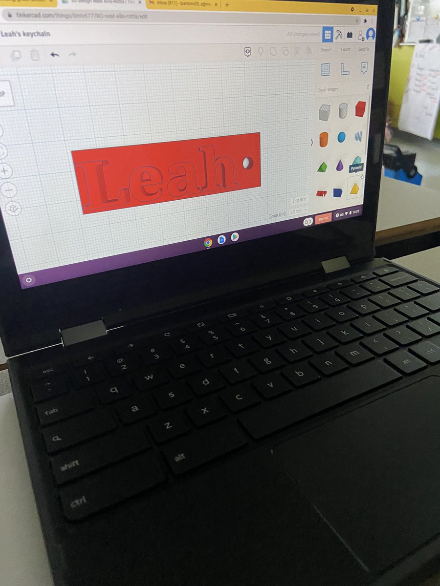 HDDawe's tweet image. Finished off our Friday with some 3D printing. We talked about measurements, combining 3D shapes, exporting and importing files and finally sending a proper email! @BrooksideInt #3dprinting #designandcreate