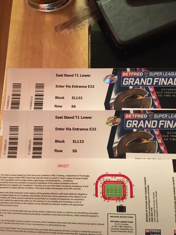 MufcHobo's tweet photo. @SalfordDevils what a day what a season #salfordrfl #LESDIABLESROUGES https://t.co/TDtMGB1MyY