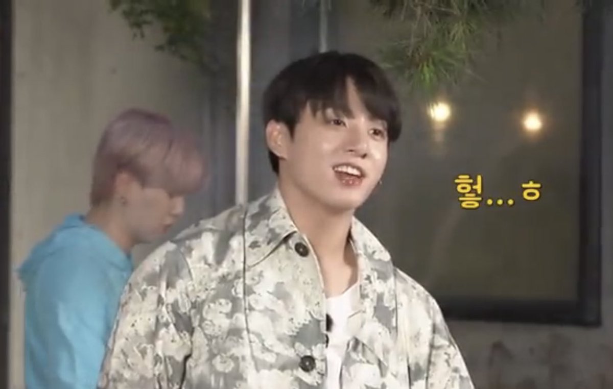 not how everyone is laughing at jimin's aegyo and then there's jungkook, image size:1200x762