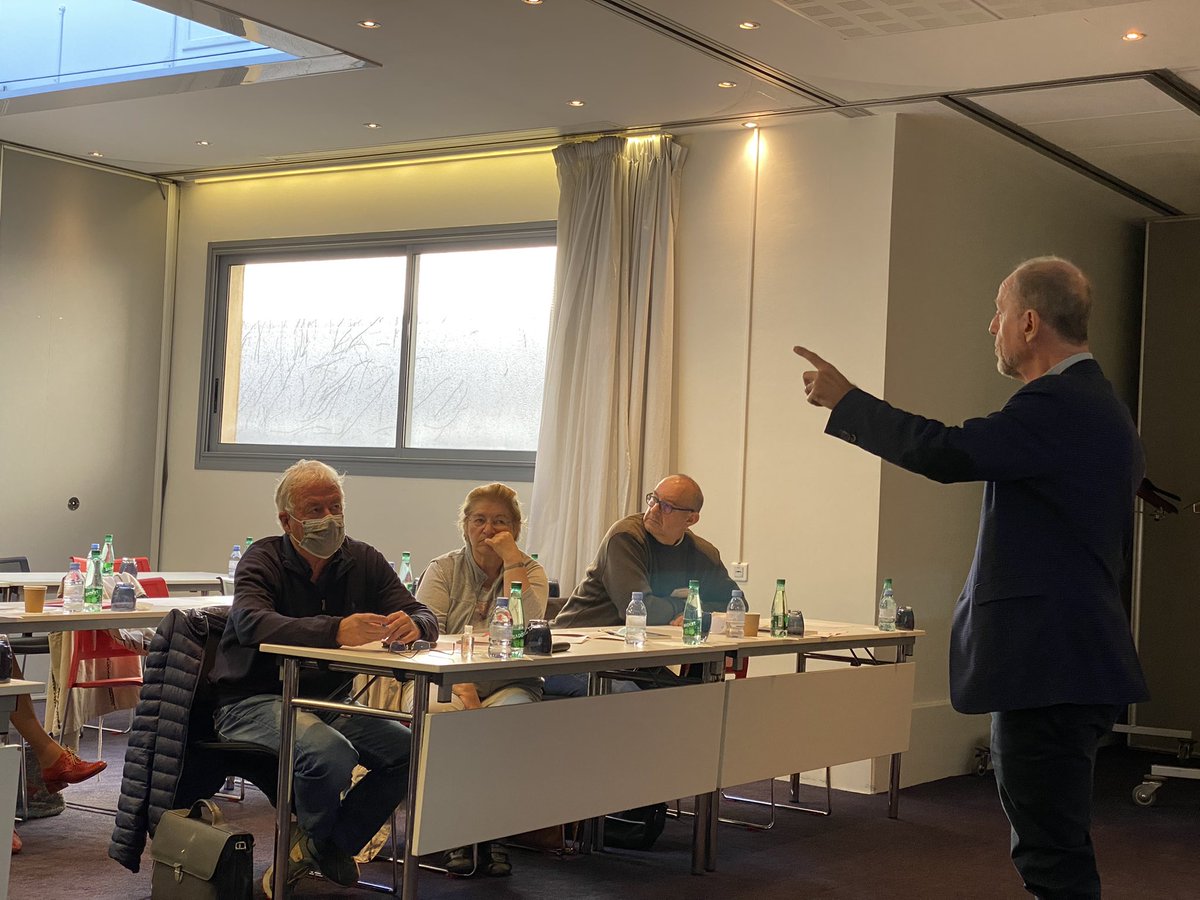 MfpsPrevention's tweet photo. C’est en Pays de la Loire que se tient aujourd’hui la réunion régionale des représentants SLAM. L’occasion de leur présenter notamment les actualités, le bilan 2020, leurs nouvelles missions. #prevention #Slam https://t.co/9s26TOjPU0