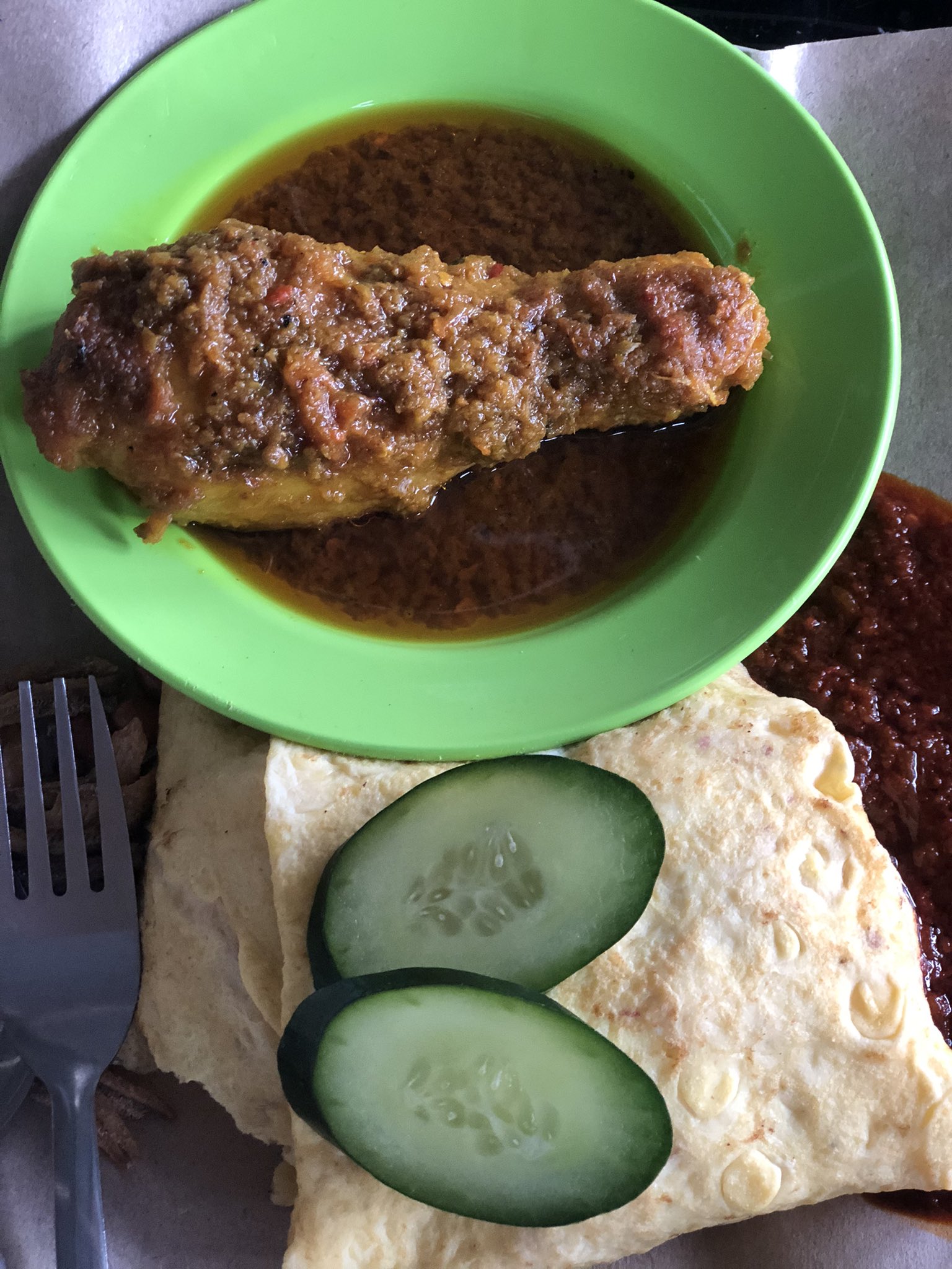 Nasi lemak balut melaka