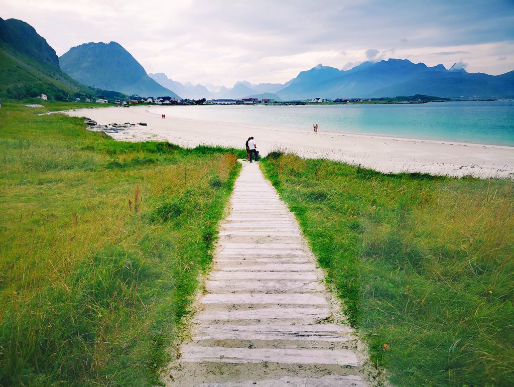 rykarlsen's tweet photo. Mungkin ga secakep di negara tropis tapi ini beberapa penampakan pantai di Norway🙂 https://t.co/ieUBwWi9OL