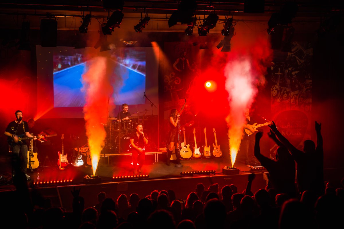 Ultimate Classic Rock show tweet media