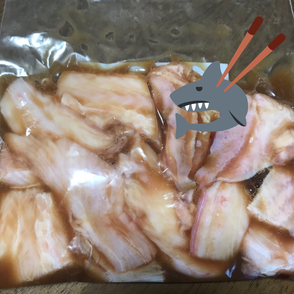 S子 على تويتر 夕飯にアブラサメ アブラツノザメ の照り焼き スペイン語で アブラサメ は 私を抱きしめて フリオ イグレシアスの曲で スペイン語圏でメジャーな曲らしくカバーがいっぱい 情感たっぷりのアブラサメ T Co Fuk8h0bzni T