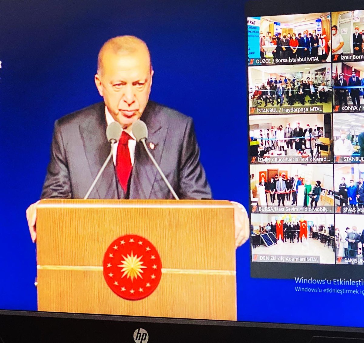 bornovamem's tweet photo. Mesleki Eğitimde Ar-Ge Merkezleri açılış programımızı Cumhurbaşkanımız Sayın Recep Tayyip Erdoğan’ın himayelerinde gerçekleştirdik. İlçemizden Ar-Ge Merkezi olarak seçilmiş olan Mazhar Zorlu MTAL’imizin Ar-Ge Laboratuvarı hayırlı olsun.
@tcmeb @izmir_ilmem @MucahitYentur https://t.co/yY5lpjYy8b