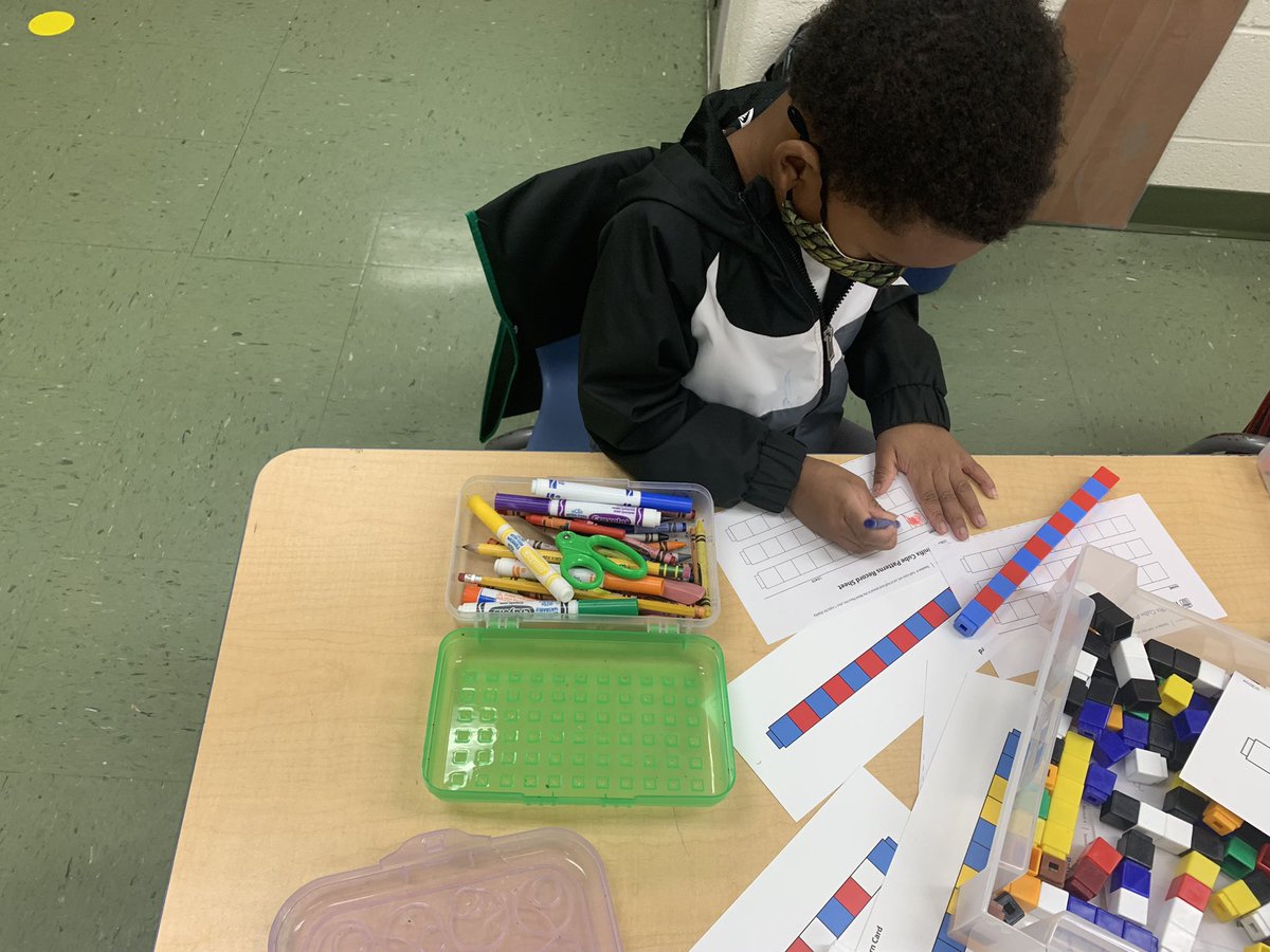 MrsHorowitzKWES's tweet photo. Ss rocked our new Unifix Cube Pattern Work Place! #bcpskinder #BridgesK @WoodholmeES @JulieMcDivitt @MrsADT @RadiahGarrett @MarisaRardon https://t.co/OZp1V7Dtlr