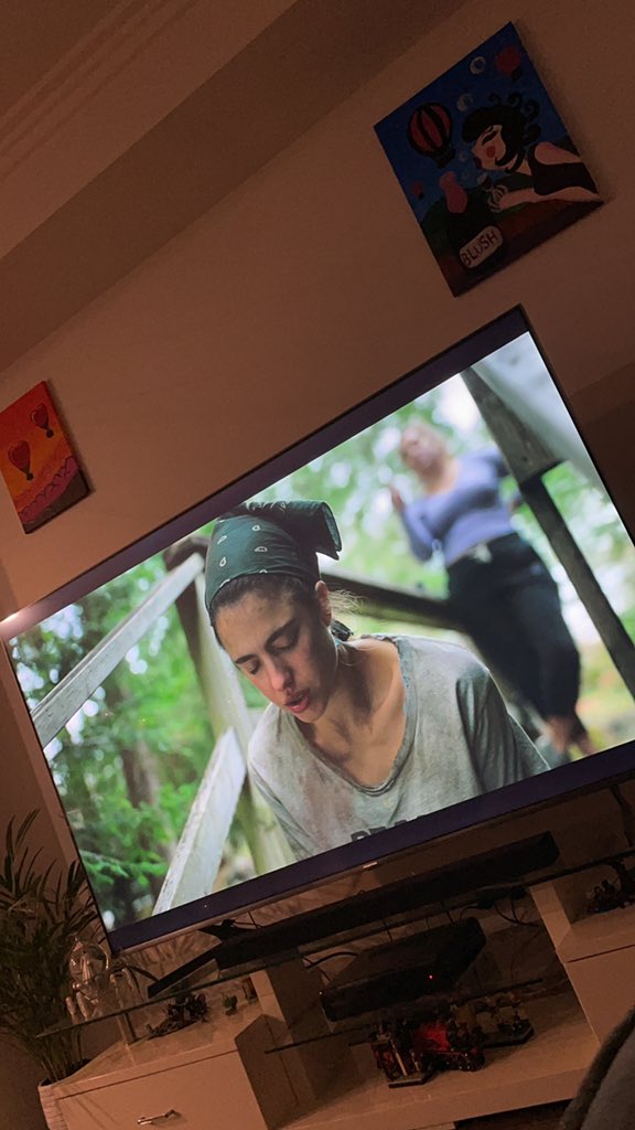 Xbina's tweet photo. #MAIDNetflix Heartwarming, sad and magnificent all rolled into one 📺 https://t.co/NO3qUbAcVl