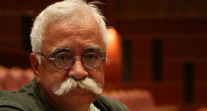 Günümüzde örneklerine az rastlayabildiğimiz politik mizahın usta ismi değerli sanatçımız #LeventKırca'yı ölümünün 6'ncı yıldönümünde saygıyla anıyorum.