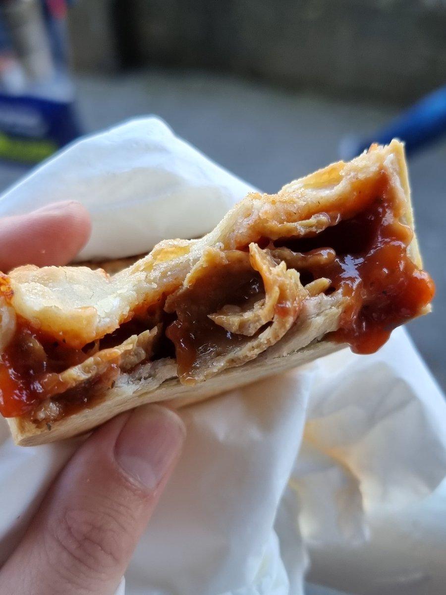 <a href="/Stirling_Albion/">Stirling Albion FC</a> @forthbank_news Pie if the week for upcoming match versus Stranraer Donner Kebab pie sourced from Dewars butchers 🥧