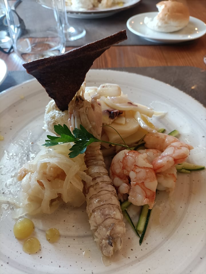 Marisa_venetian's tweet image. Day off today!
Let's dedicate this post to my other passion, #food.
Not only #Venetianbeads, but also Food pearls!
A big thank you to @al_museo_Burano for the amazing meal:excellent food, great wine and top service!
As usual, for food tips I rely on my friend @monicacesarato !