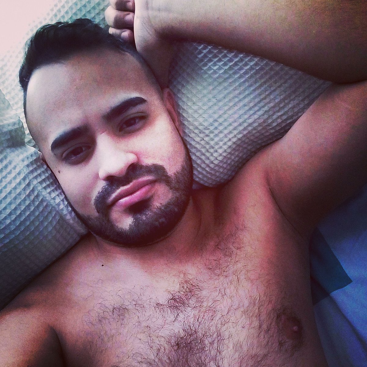 carlosuseche590's tweet image. B dias😇😈