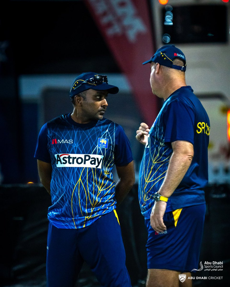 adsportshub's tweet photo. Welcome to #AbuDhabiCricket @OfficialSLC 🇱🇰🏏

#T20WorldCup preparations got under way last night for @OfficialSLC here #InAbuDhabi 👊

#LiveTheGame https://t.co/Pdemp9bkJ8