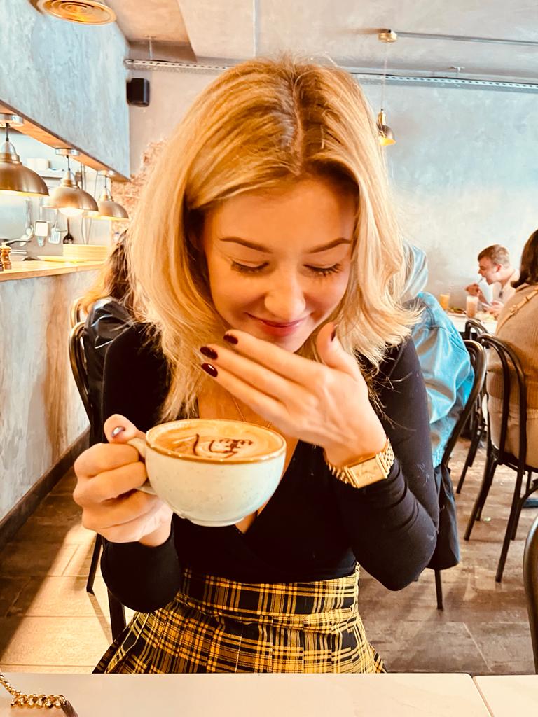 Lucy Harper On Twitter I m Just That Casual Laughing Into Cappuccino 