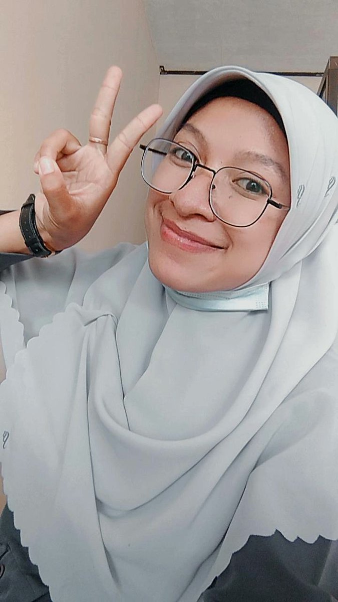 Tuier_97's tweet photo. @linwahyuni_ polah-polah https://t.co/S6yDhfEa5Q
